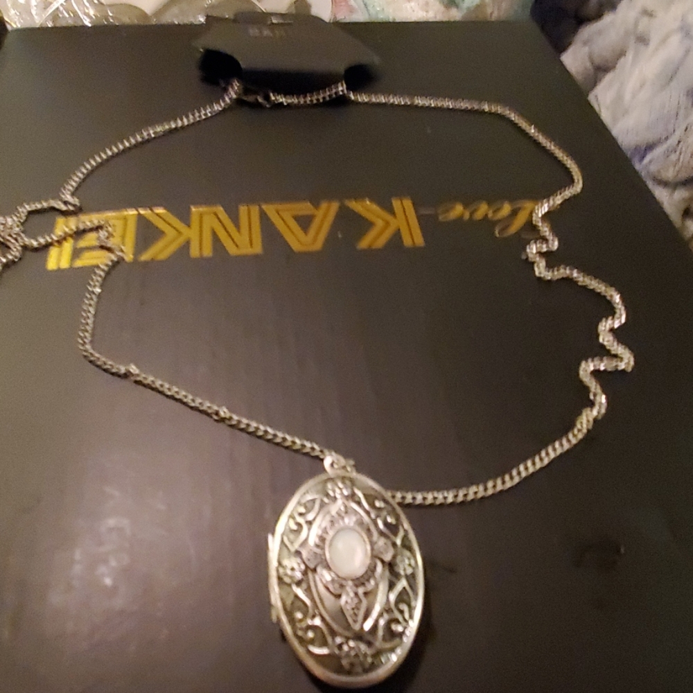 Long necklace with locket